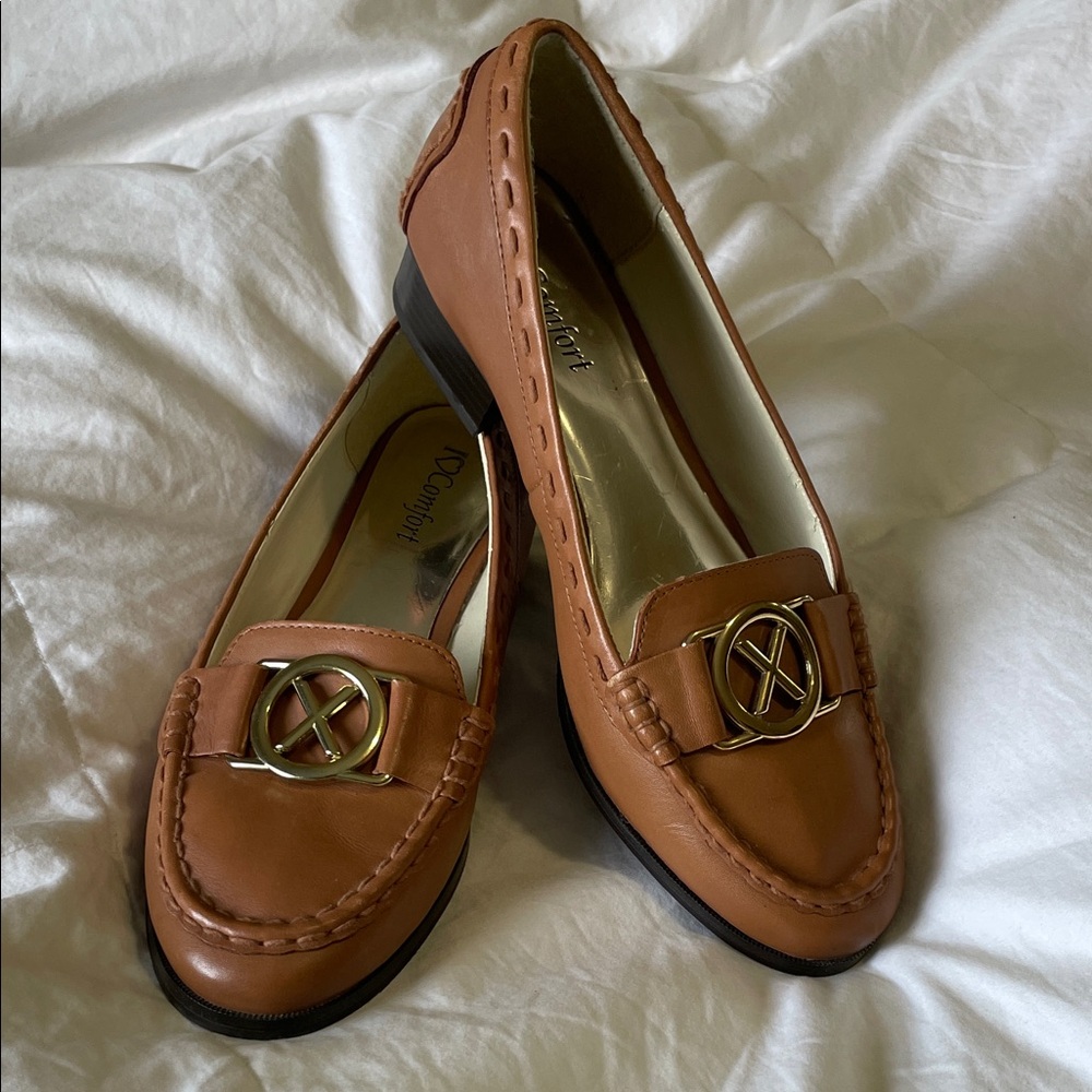 DK Designer Tan Leather Loafers for Women